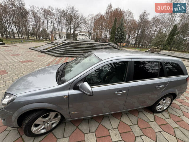 Серый Опель Астра, объемом двигателя 1.6 л и пробегом 209 тыс. км за 6400 $, фото 40 на Automoto.ua