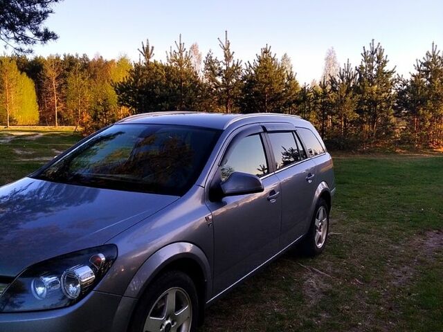 Сірий Опель Астра, об'ємом двигуна 17 л та пробігом 288 тис. км за 5200 $, фото 7 на Automoto.ua