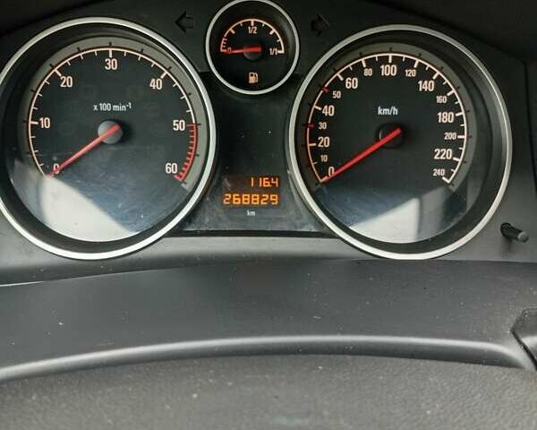 Сірий Опель Астра, об'ємом двигуна 1.69 л та пробігом 320 тис. км за 5700 $, фото 5 на Automoto.ua