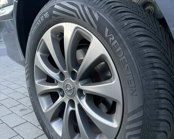 Опель Астра 2010 в Луцке на Automoto.ua Серый Опель Астра, объемом двигателя 0 л и пробегом 257 тыс. км за 6280 $, фото 21 на Automoto.ua