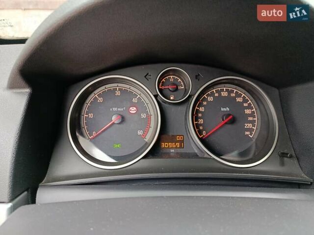 Сірий Опель Астра, об'ємом двигуна 1.7 л та пробігом 300 тис. км за 4349 $, фото 12 на Automoto.ua