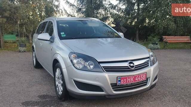 Сірий Опель Астра, об'ємом двигуна 1.6 л та пробігом 212 тис. км за 6700 $, фото 3 на Automoto.ua