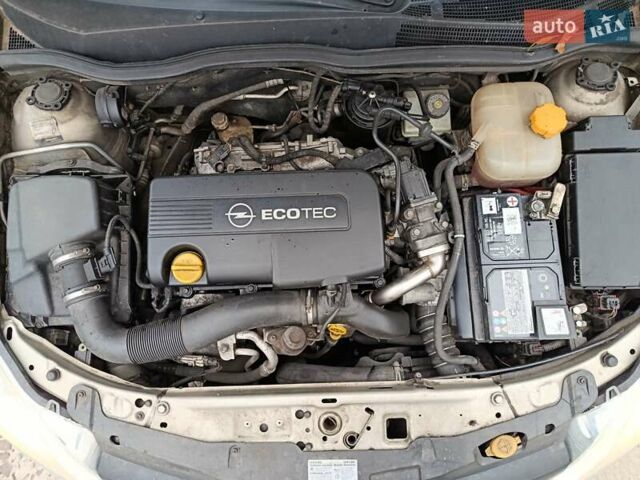Сірий Опель Астра, об'ємом двигуна 1.7 л та пробігом 300 тис. км за 4349 $, фото 10 на Automoto.ua