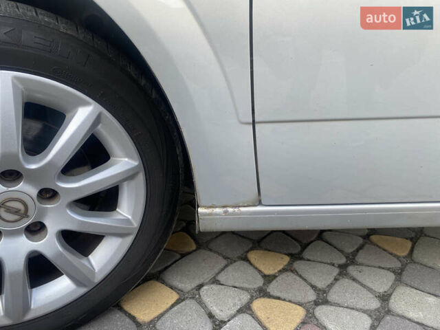 Опель Астра 2010 в Луцке на Automoto.ua Серый Опель Астра, объемом двигателя 1.6 л и пробегом 271 тыс. км за 5949 $, фото 17 на Automoto.ua