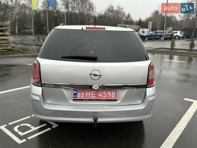 Серый Опель Астра, объемом двигателя 1.6 л и пробегом 231 тыс. км за 5699 $, фото 17 на Automoto.ua