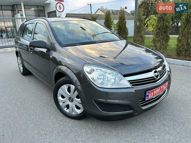 Опель Астра 2010 в Полтаве на Automoto.ua Серый Опель Астра, объемом двигателя 1.6 л и пробегом 143 тыс. км за 6500 $, фото 110 на Automoto.ua