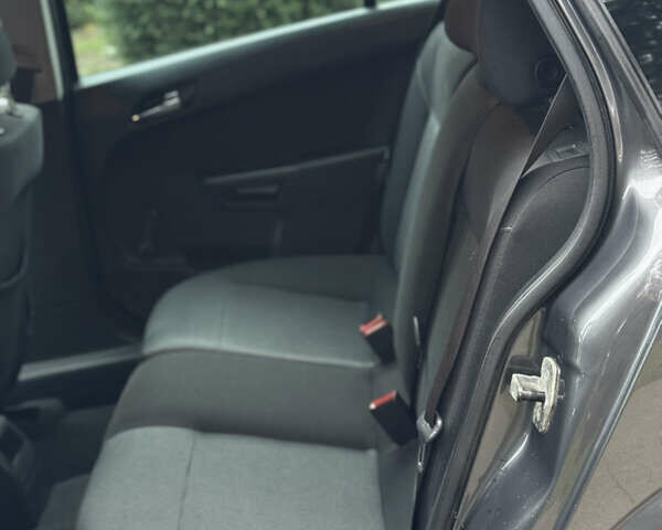 Сірий Опель Астра, об'ємом двигуна 1.6 л та пробігом 215 тис. км за 5750 $, фото 18 на Automoto.ua