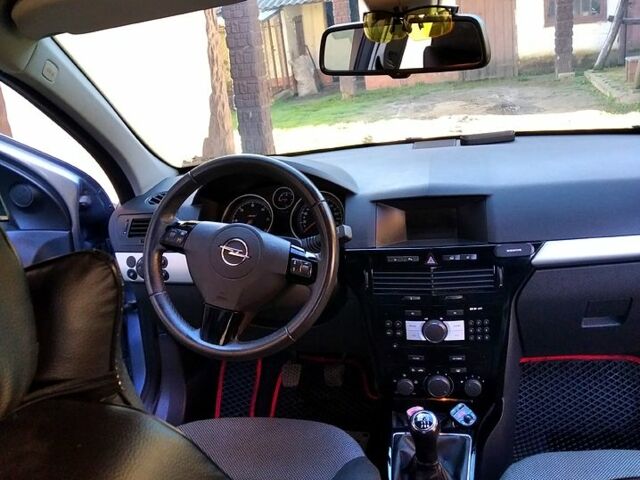 Сірий Опель Астра, об'ємом двигуна 17 л та пробігом 288 тис. км за 5200 $, фото 11 на Automoto.ua