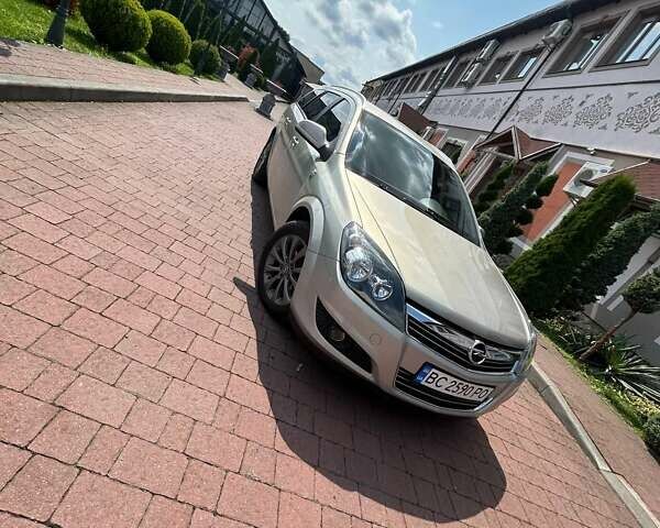 Сірий Опель Астра, об'ємом двигуна 1.6 л та пробігом 223 тис. км за 6250 $, фото 1 на Automoto.ua