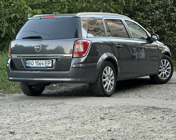Сірий Опель Астра, об'ємом двигуна 1.6 л та пробігом 245 тис. км за 5400 $, фото 2 на Automoto.ua