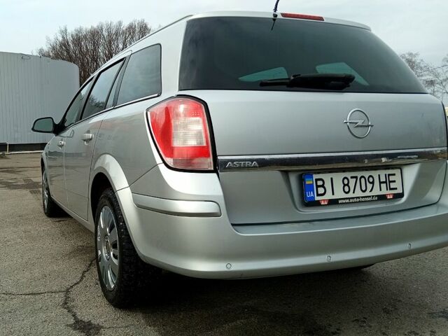 Сірий Опель Астра, об'ємом двигуна 1.6 л та пробігом 234 тис. км за 6100 $, фото 2 на Automoto.ua