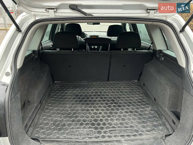 Серый Опель Астра, объемом двигателя 1.6 л и пробегом 253 тыс. км за 4800 $, фото 8 на Automoto.ua