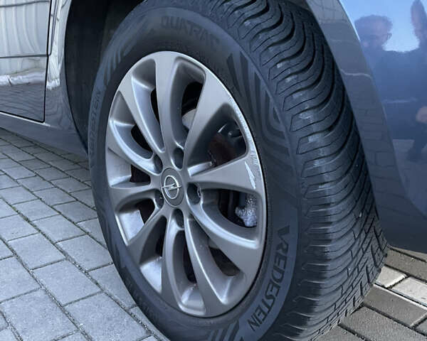 Опель Астра 2010 в Луцке на Automoto.ua Серый Опель Астра, объемом двигателя 0 л и пробегом 257 тыс. км за 6280 $, фото 19 на Automoto.ua