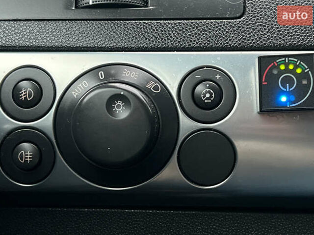 Сірий Опель Астра, об'ємом двигуна 1.8 л та пробігом 222 тис. км за 7800 $, фото 18 на Automoto.ua