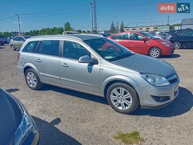 Опель Астра 2010 в Полтаве на Automoto.ua Серый Опель Астра, объемом двигателя 1.6 л и пробегом 290 тыс. км за 6500 $, фото 5 на Automoto.ua