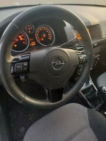 Серый Опель Астра, объемом двигателя 1.6 л и пробегом 173 тыс. км за 6550 $, фото 14 на Automoto.ua