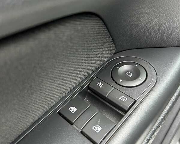 Серый Опель Астра, объемом двигателя 1.8 л и пробегом 204 тыс. км за 6500 $, фото 20 на Automoto.ua