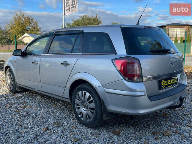 Серый Опель Астра, объемом двигателя 1.69 л и пробегом 260 тыс. км за 5300 $, фото 6 на Automoto.ua