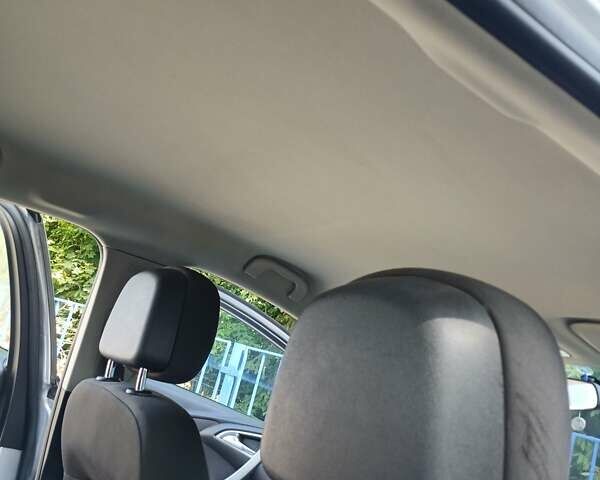 Опель Астра 2010 у Тернополі на Automoto.ua Сірий Опель Астра, об'ємом двигуна 1.69 л та пробігом 279 тис. км за 6999 $, фото 22 на Automoto.ua