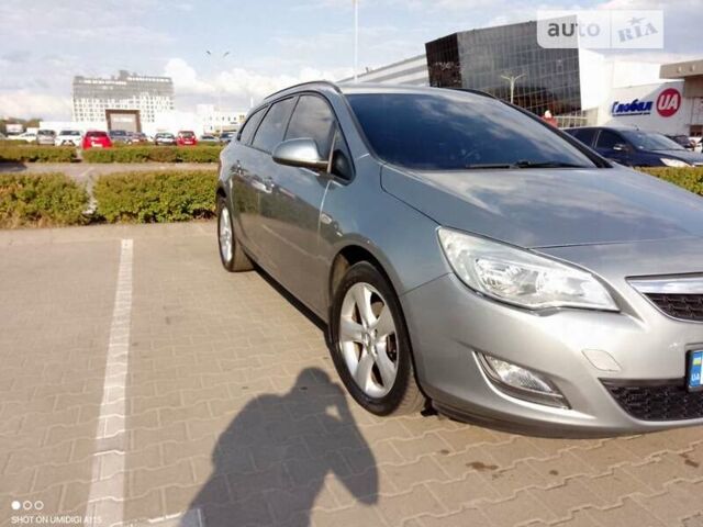Опель Астра 2010 у Первомайськ на Automoto.ua Сірий Опель Астра, об'ємом двигуна 1.69 л та пробігом 223 тис. км за 7500 $, фото 25 на Automoto.ua