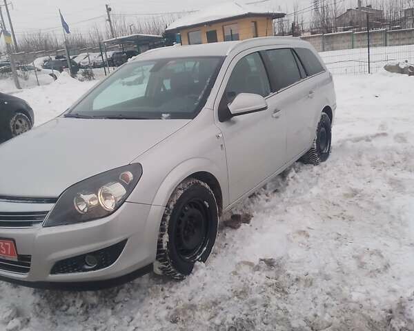 Сірий Опель Астра, об'ємом двигуна 1.6 л та пробігом 206 тис. км за 5850 $, фото 1 на Automoto.ua