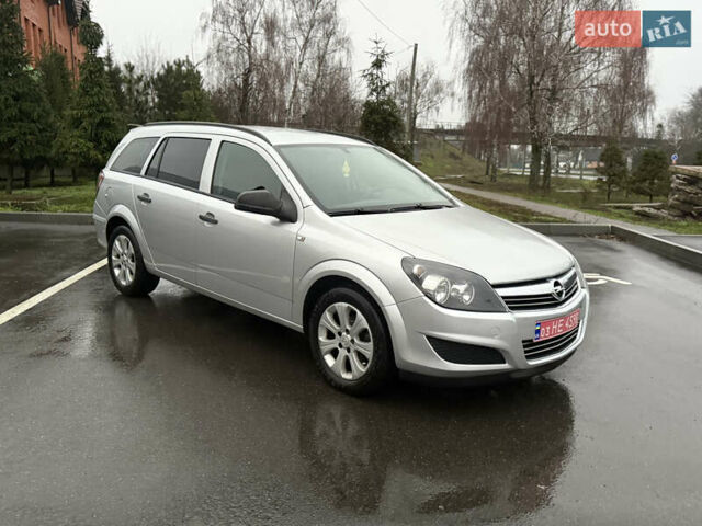 Серый Опель Астра, объемом двигателя 1.6 л и пробегом 231 тыс. км за 5699 $, фото 23 на Automoto.ua