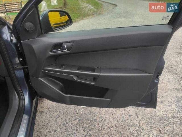 Сірий Опель Астра, об'ємом двигуна 1.6 л та пробігом 187 тис. км за 6550 $, фото 19 на Automoto.ua