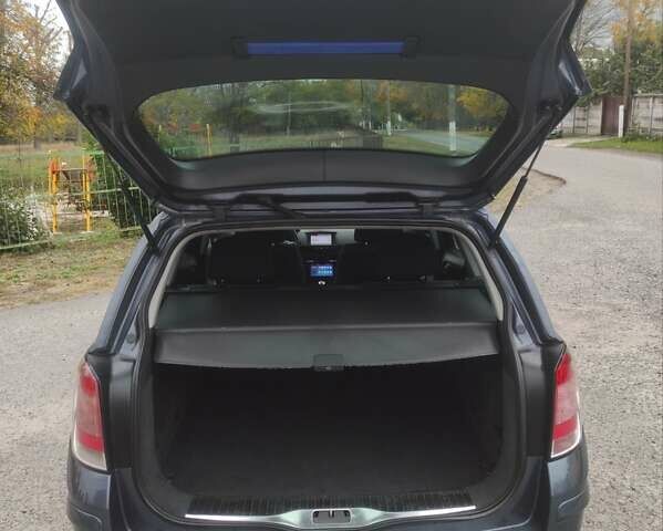 Серый Опель Астра, объемом двигателя 1.6 л и пробегом 271 тыс. км за 6750 $, фото 18 на Automoto.ua