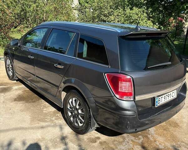 Опель Астра 2010 в Одессе на Automoto.ua Серый Опель Астра, объемом двигателя 1.6 л и пробегом 155 тыс. км за 7500 $, фото 5 на Automoto.ua