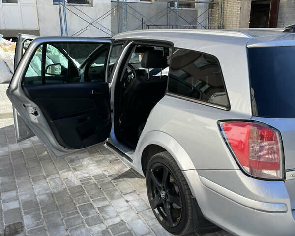 Сірий Опель Астра, об'ємом двигуна 1.9 л та пробігом 270 тис. км за 6200 $, фото 7 на Automoto.ua