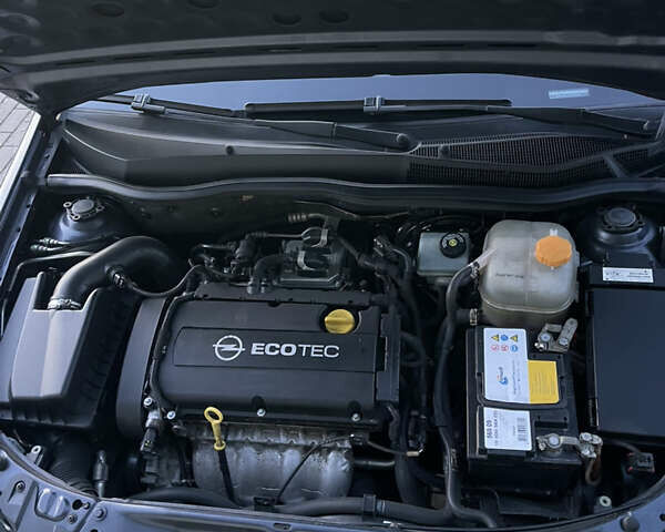 Опель Астра 2010 в Луцке на Automoto.ua Серый Опель Астра, объемом двигателя 0 л и пробегом 257 тыс. км за 6280 $, фото 32 на Automoto.ua