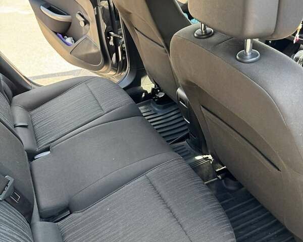 Опель Астра 2010 в Киеве на Automoto.ua Серый Опель Астра, объемом двигателя 1.6 л и пробегом 252 тыс. км за 7150 $, фото 17 на Automoto.ua