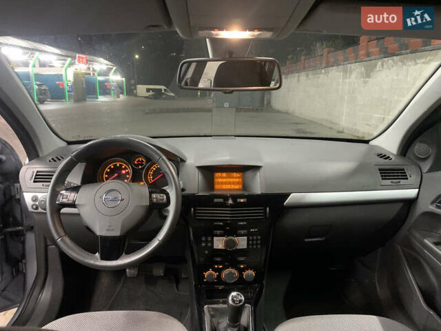 Сірий Опель Астра, об'ємом двигуна 1.4 л та пробігом 174 тис. км за 5650 $, фото 6 на Automoto.ua