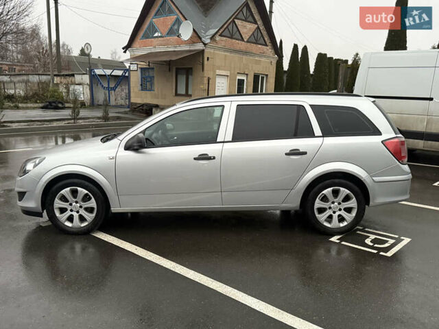 Серый Опель Астра, объемом двигателя 1.6 л и пробегом 231 тыс. км за 5699 $, фото 6 на Automoto.ua