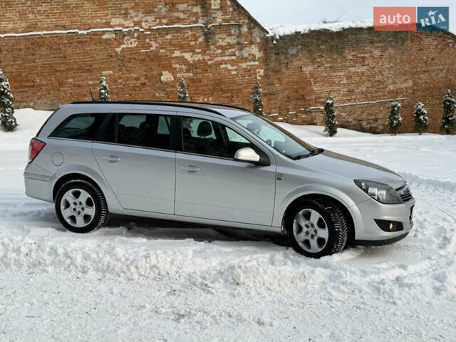 Сірий Опель Астра, об'ємом двигуна 1.69 л та пробігом 255 тис. км за 5750 $, фото 6 на Automoto.ua