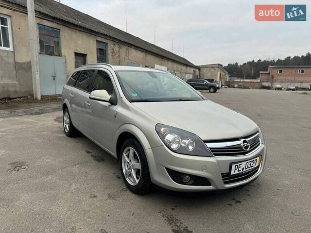 Серый Опель Астра, объемом двигателя 1.6 л и пробегом 173 тыс. км за 5300 $, фото 14 на Automoto.ua