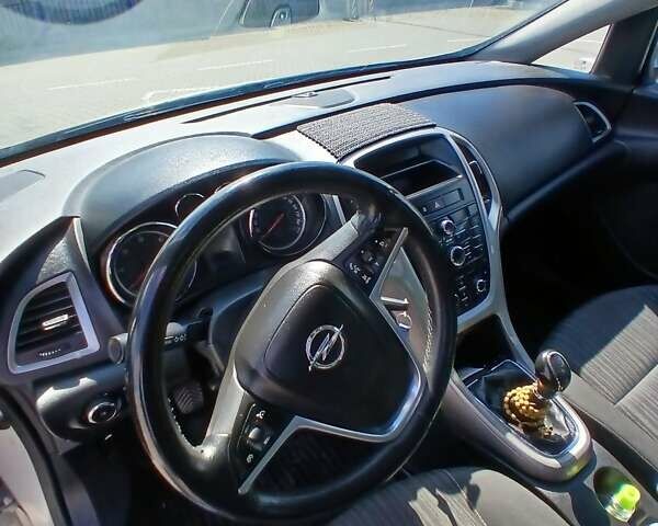 Опель Астра 2010 у Тернополі на Automoto.ua Сірий Опель Астра, об'ємом двигуна 1.69 л та пробігом 279 тис. км за 6999 $, фото 17 на Automoto.ua