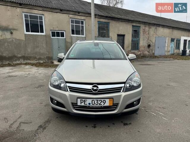 Серый Опель Астра, объемом двигателя 1.6 л и пробегом 173 тыс. км за 5300 $, фото 12 на Automoto.ua