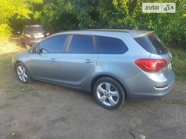Опель Астра 2010 у Первомайськ на Automoto.ua Сірий Опель Астра, об'ємом двигуна 1.69 л та пробігом 223 тис. км за 7500 $, фото 16 на Automoto.ua