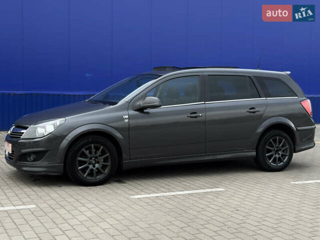 Опель Астра 2010 в Дубно на Automoto.ua Серый Опель Астра, объемом двигателя 1.6 л и пробегом 229 тыс. км за 5100 $, фото 4 на Automoto.ua