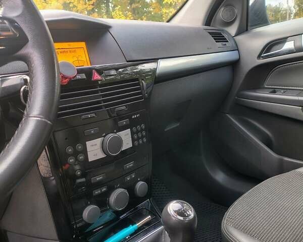 Сірий Опель Астра, об'ємом двигуна 1.69 л та пробігом 292 тис. км за 6500 $, фото 11 на Automoto.ua