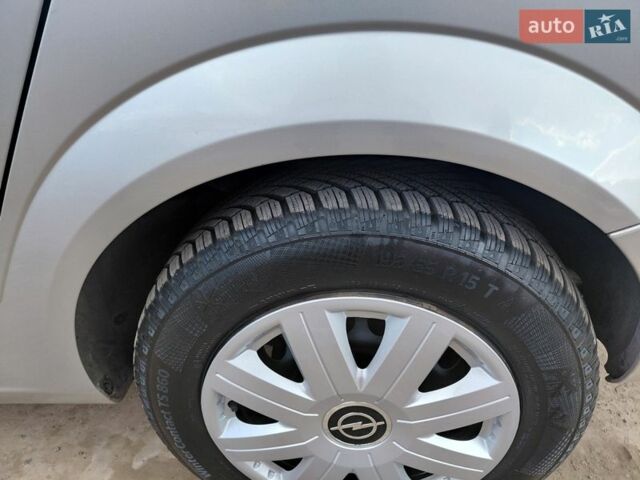 Сірий Опель Астра, об'ємом двигуна 1.6 л та пробігом 193 тис. км за 5350 $, фото 16 на Automoto.ua