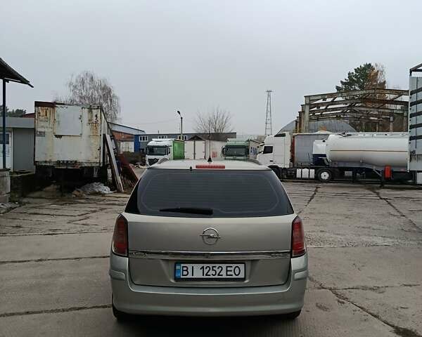 Сірий Опель Астра, об'ємом двигуна 1.7 л та пробігом 300 тис. км за 4349 $, фото 3 на Automoto.ua