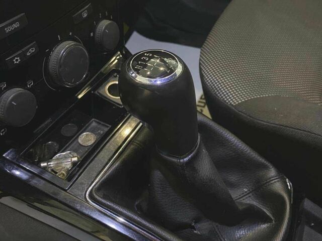Опель Астра 2010 в Львове на Automoto.ua Серый Опель Астра, объемом двигателя 1.7 л и пробегом 230 тыс. км за 7500 $, фото 13 на Automoto.ua
