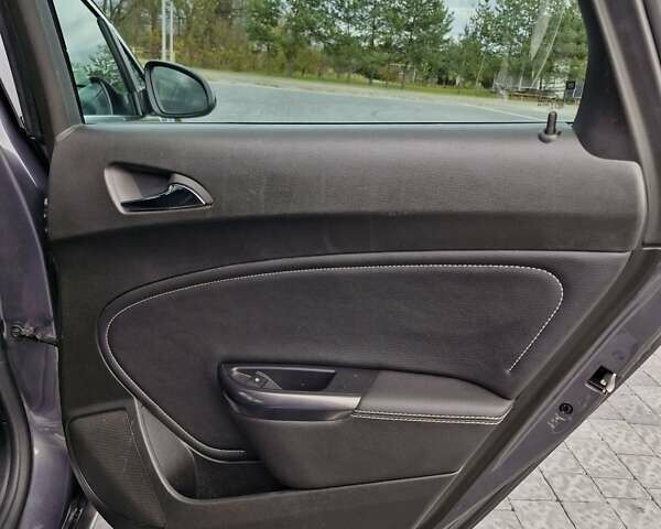 Опель Астра 2010 в Самборе на Automoto.ua Серый Опель Астра, объемом двигателя 0 л и пробегом 203 тыс. км за 8499 $, фото 21 на Automoto.ua