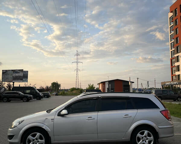 Сірий Опель Астра, об'ємом двигуна 1.7 л та пробігом 256 тис. км за 4800 $, фото 10 на Automoto.ua