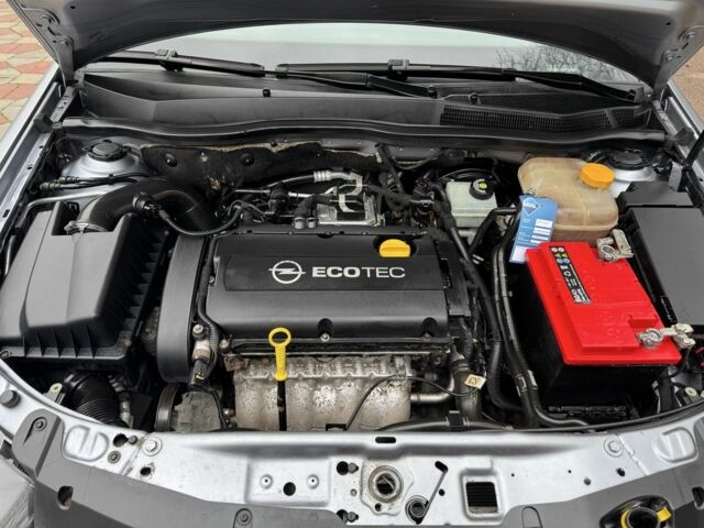 Серый Опель Астра, объемом двигателя 0 л и пробегом 209 тыс. км за 6400 $, фото 19 на Automoto.ua