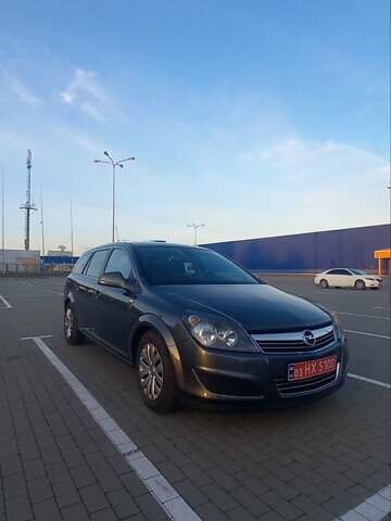 Серый Опель Астра, объемом двигателя 1.6 л и пробегом 173 тыс. км за 6550 $, фото 1 на Automoto.ua
