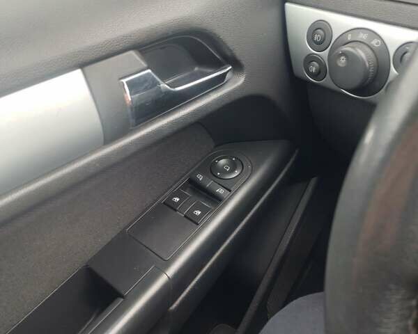 Сірий Опель Астра, об'ємом двигуна 1.6 л та пробігом 206 тис. км за 5850 $, фото 4 на Automoto.ua