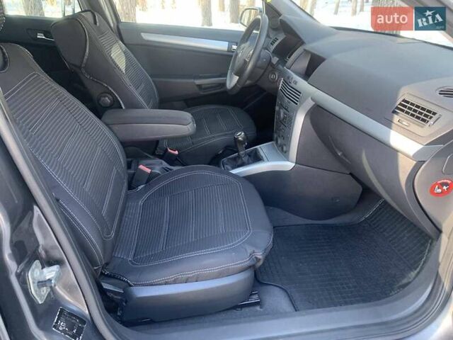 Сірий Опель Астра, об'ємом двигуна 1.6 л та пробігом 236 тис. км за 6650 $, фото 9 на Automoto.ua